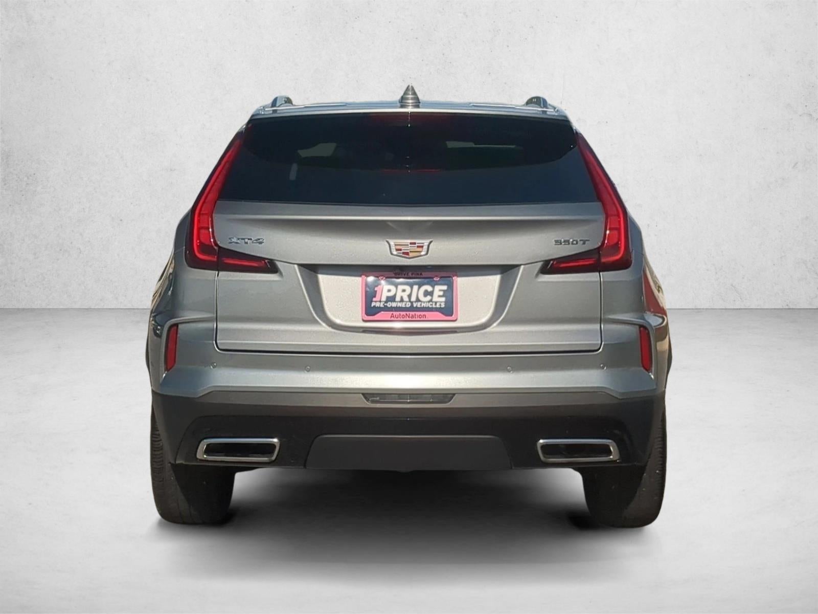 2025 Cadillac XT4 FWD 4dr Premium Luxury