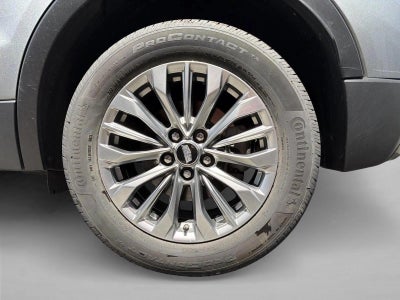 2025 Cadillac XT4 FWD 4dr Premium Luxury