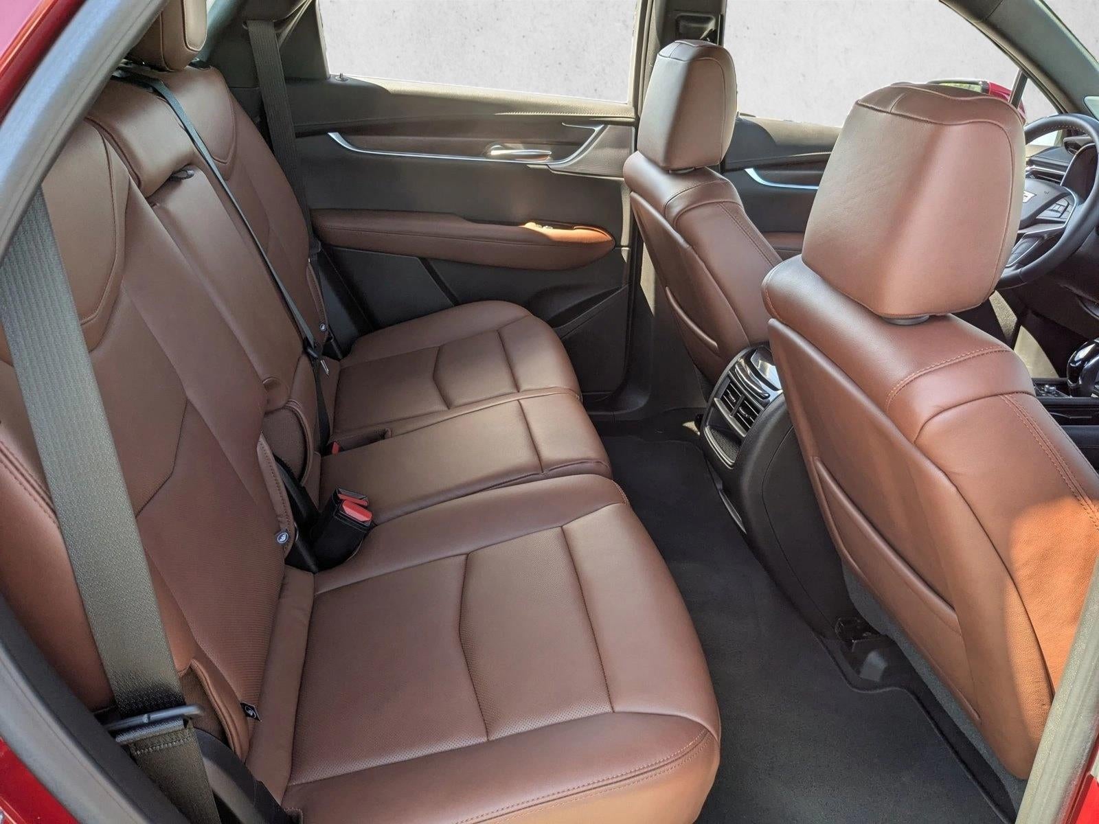 2023 Cadillac XT5 AWD 4dr Premium Luxury