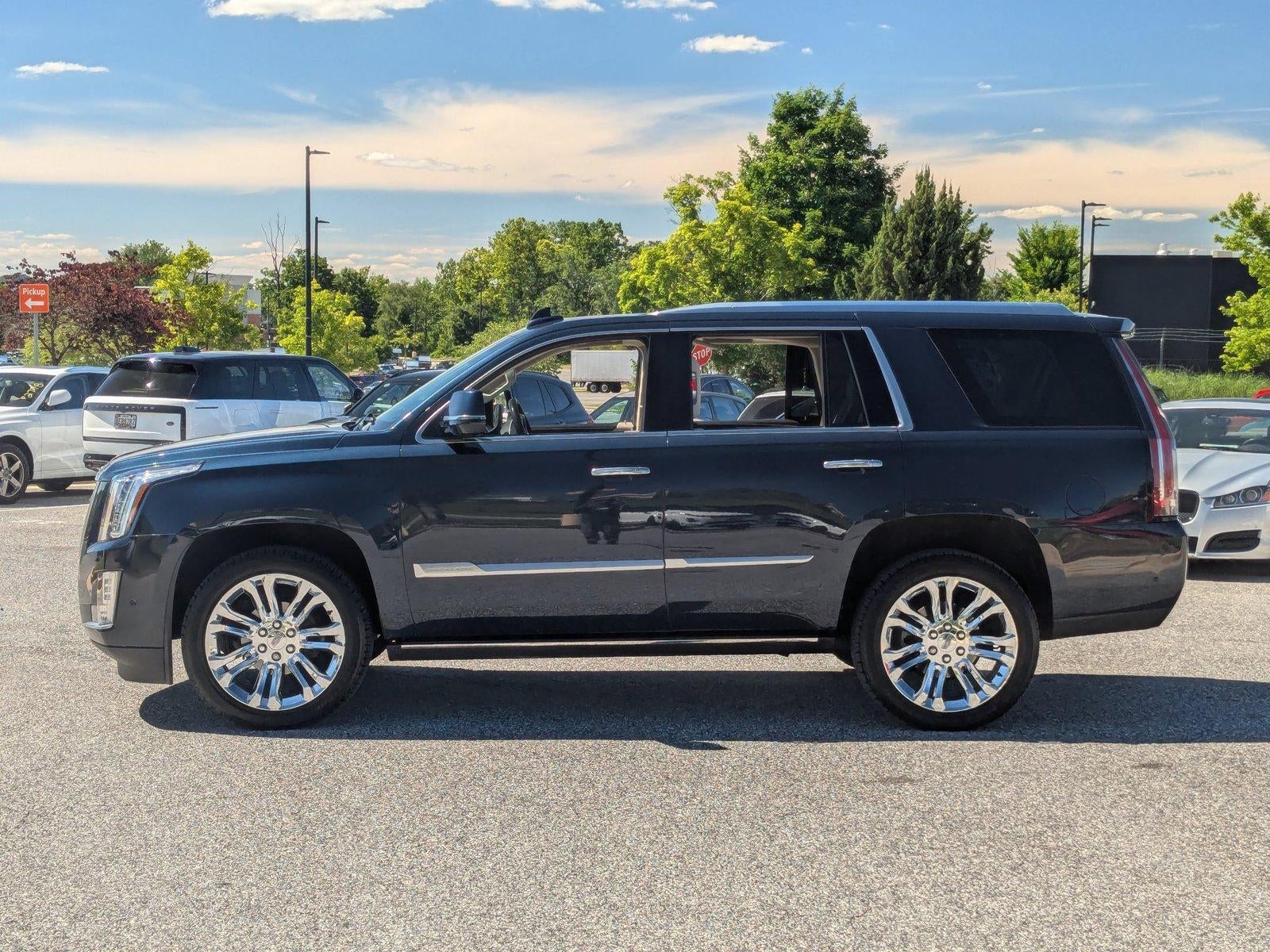 2020 Cadillac Escalade 4WD Premium Luxury