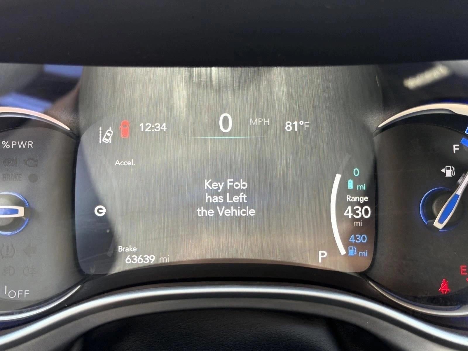 2023 Chrysler Pacifica Hybrid Touring L FWD