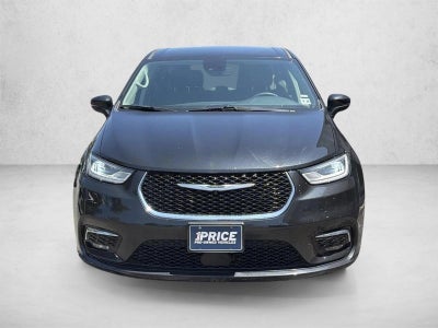 2023 Chrysler Pacifica Hybrid Touring L FWD