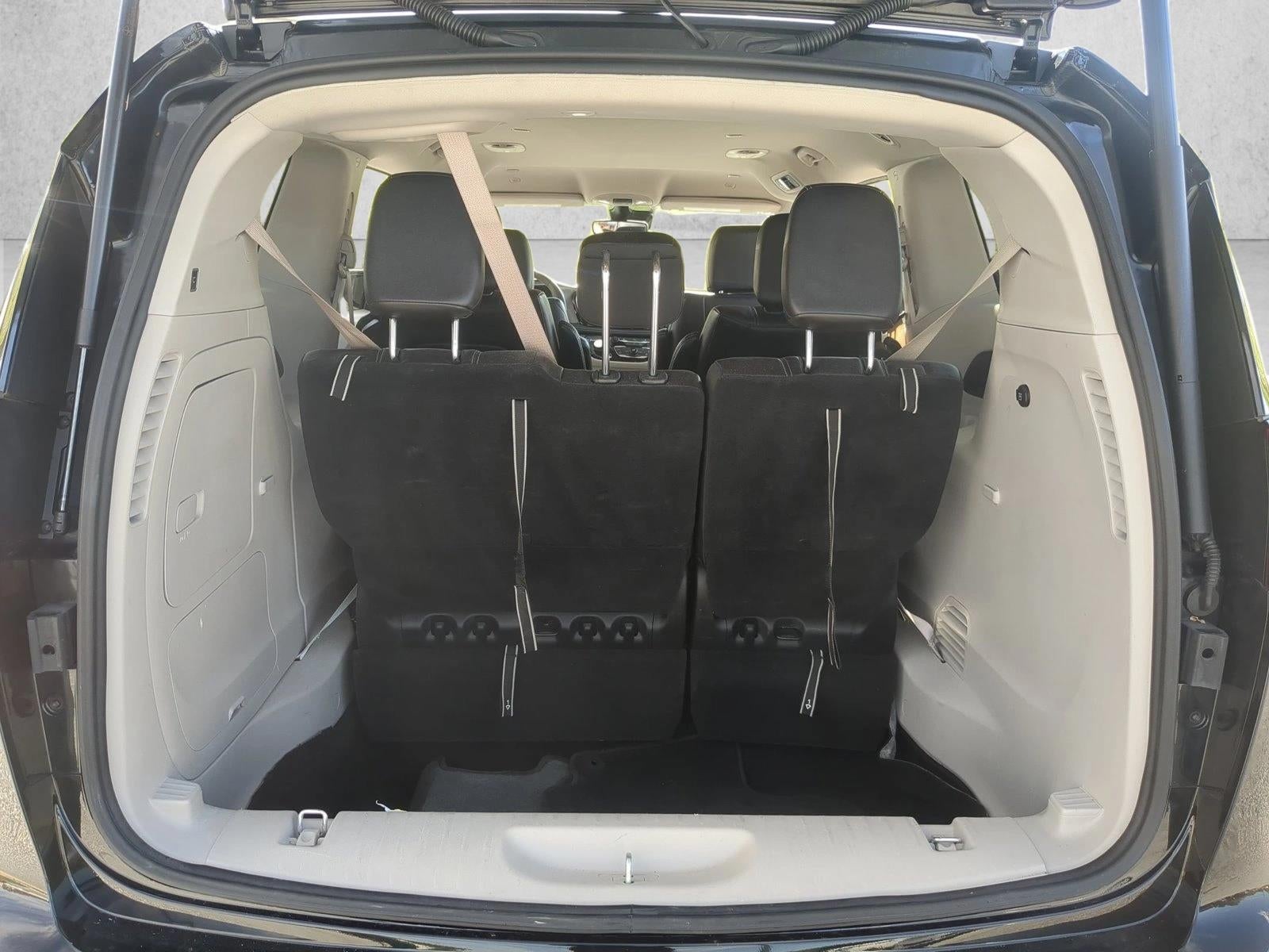 2023 Chrysler Pacifica Hybrid Touring L FWD