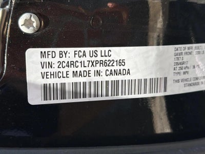 2023 Chrysler Pacifica Hybrid Touring L FWD