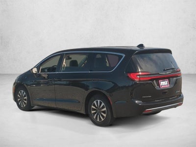 2023 Chrysler Pacifica Hybrid Touring L FWD