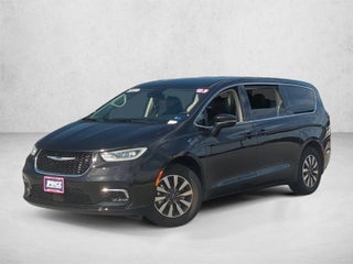 2023 Chrysler Pacifica Hybrid Touring L FWD