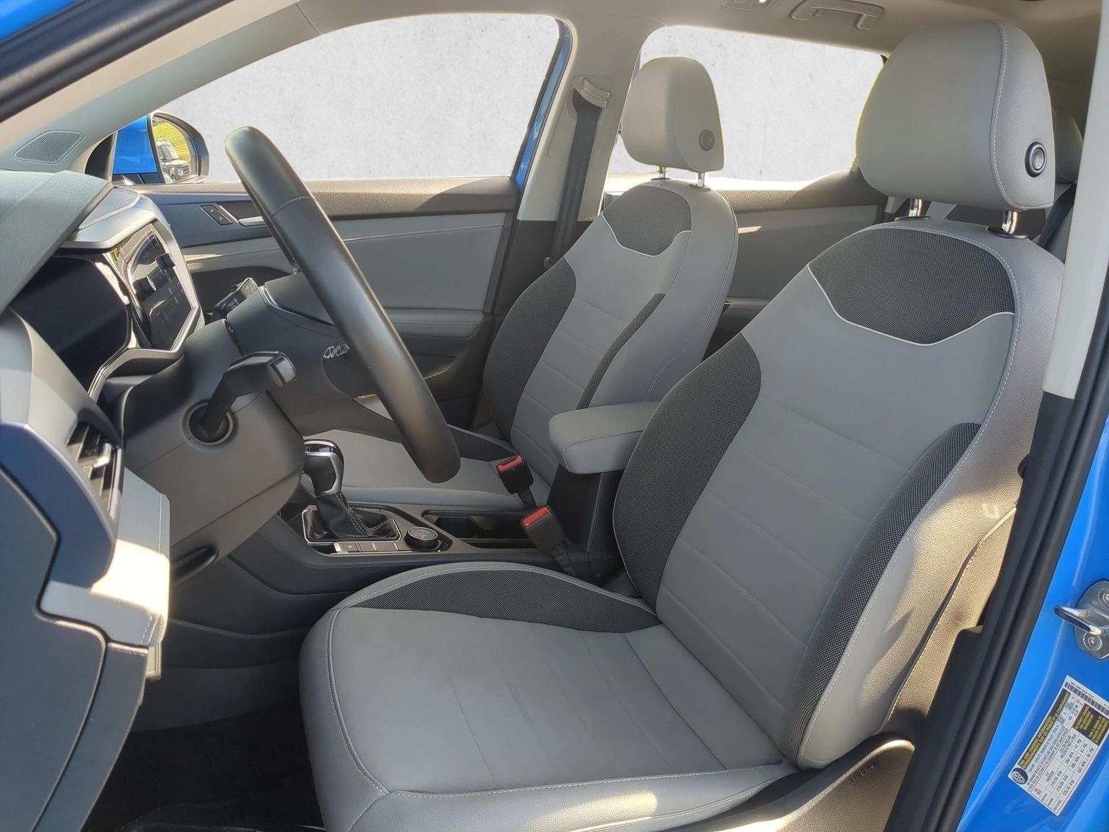 2024 Volkswagen Taos SE 4MOTION