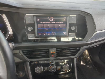 2024 Volkswagen Jetta SE Auto