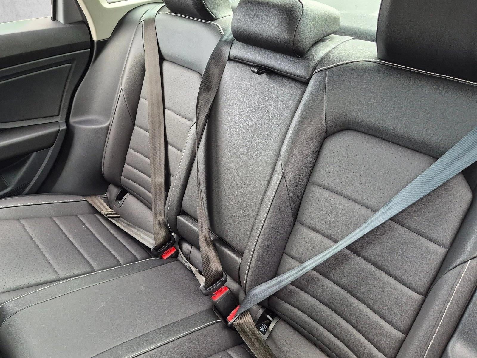 2024 Volkswagen Jetta SE Auto