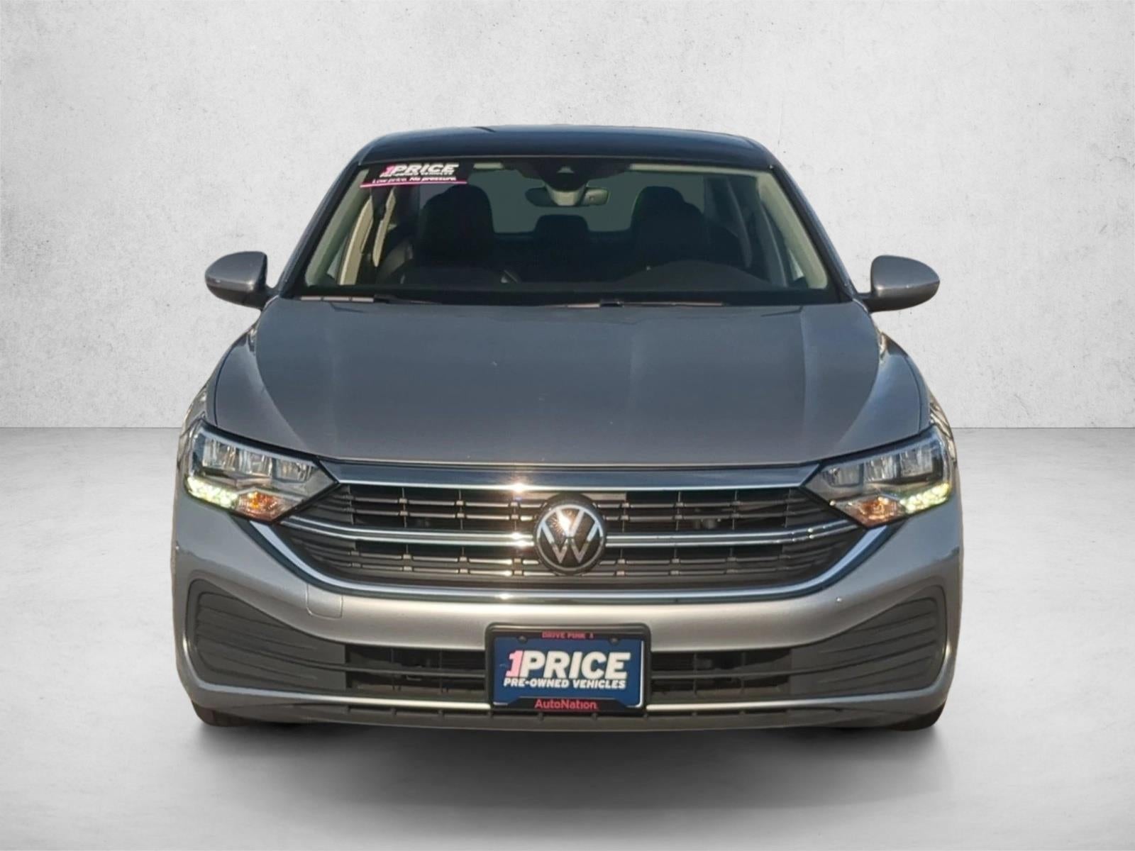 2024 Volkswagen Jetta SE Auto