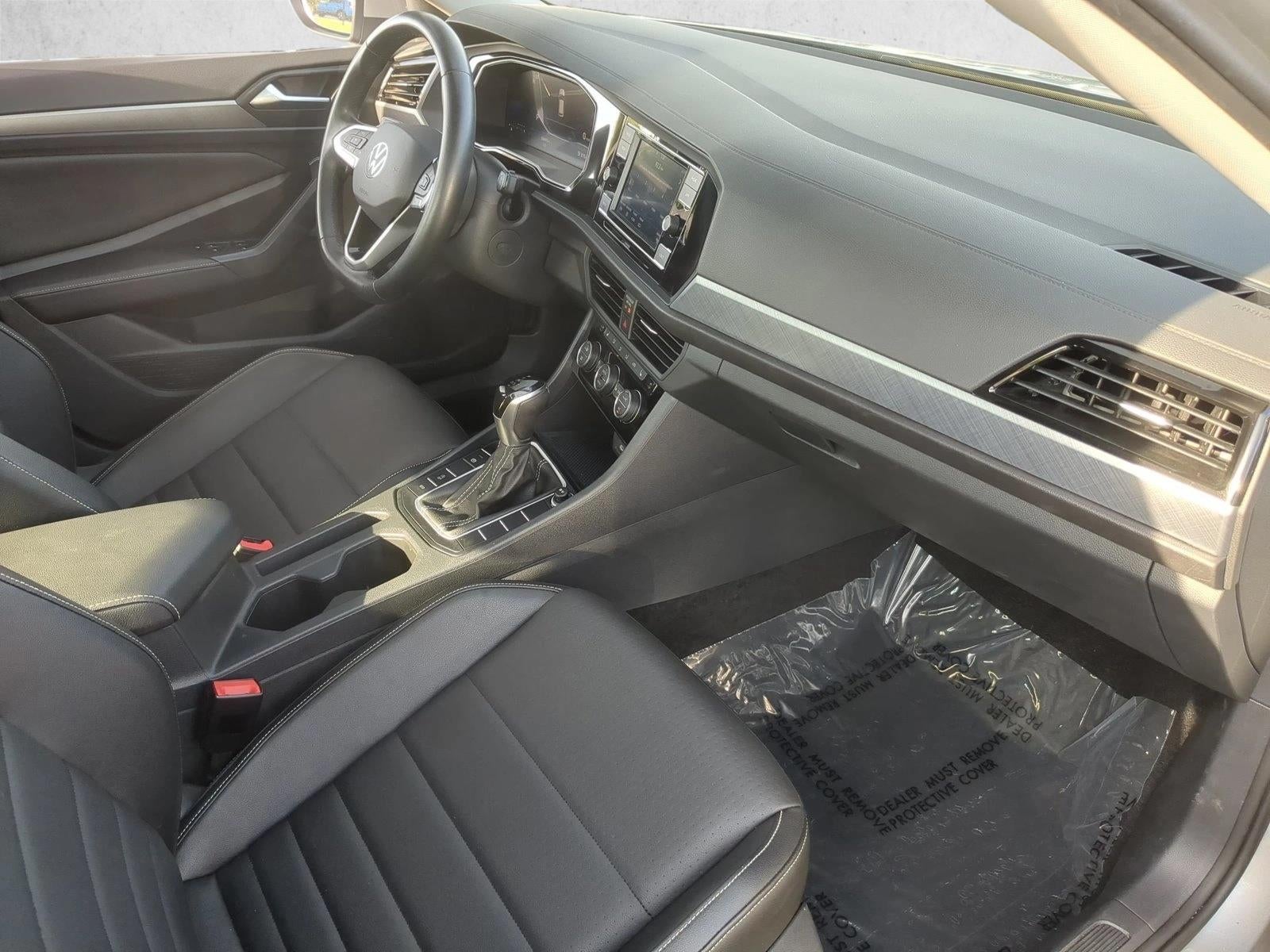2024 Volkswagen Jetta SE Auto