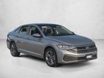 2024 Volkswagen Jetta SE Auto
