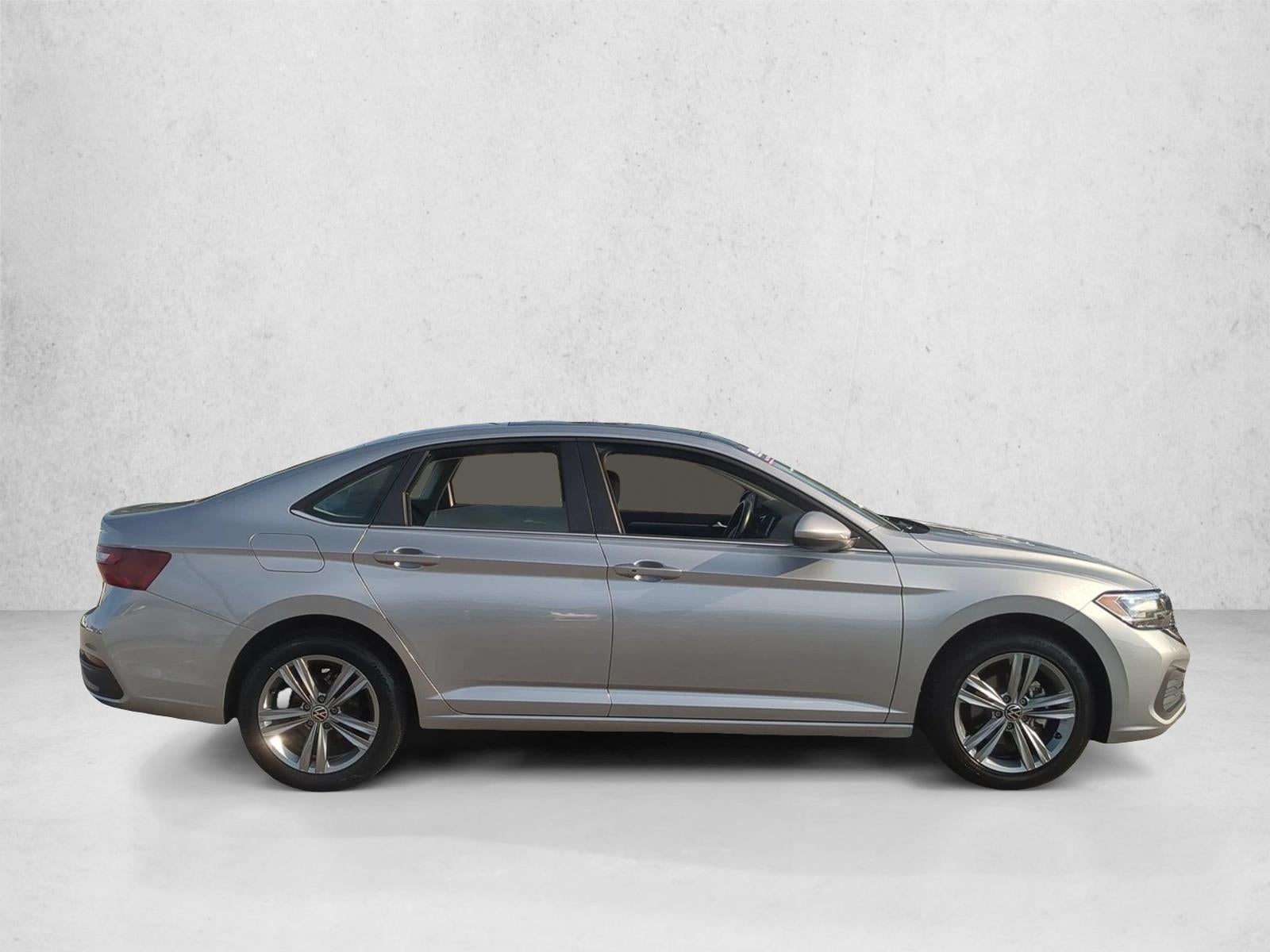 2024 Volkswagen Jetta SE Auto
