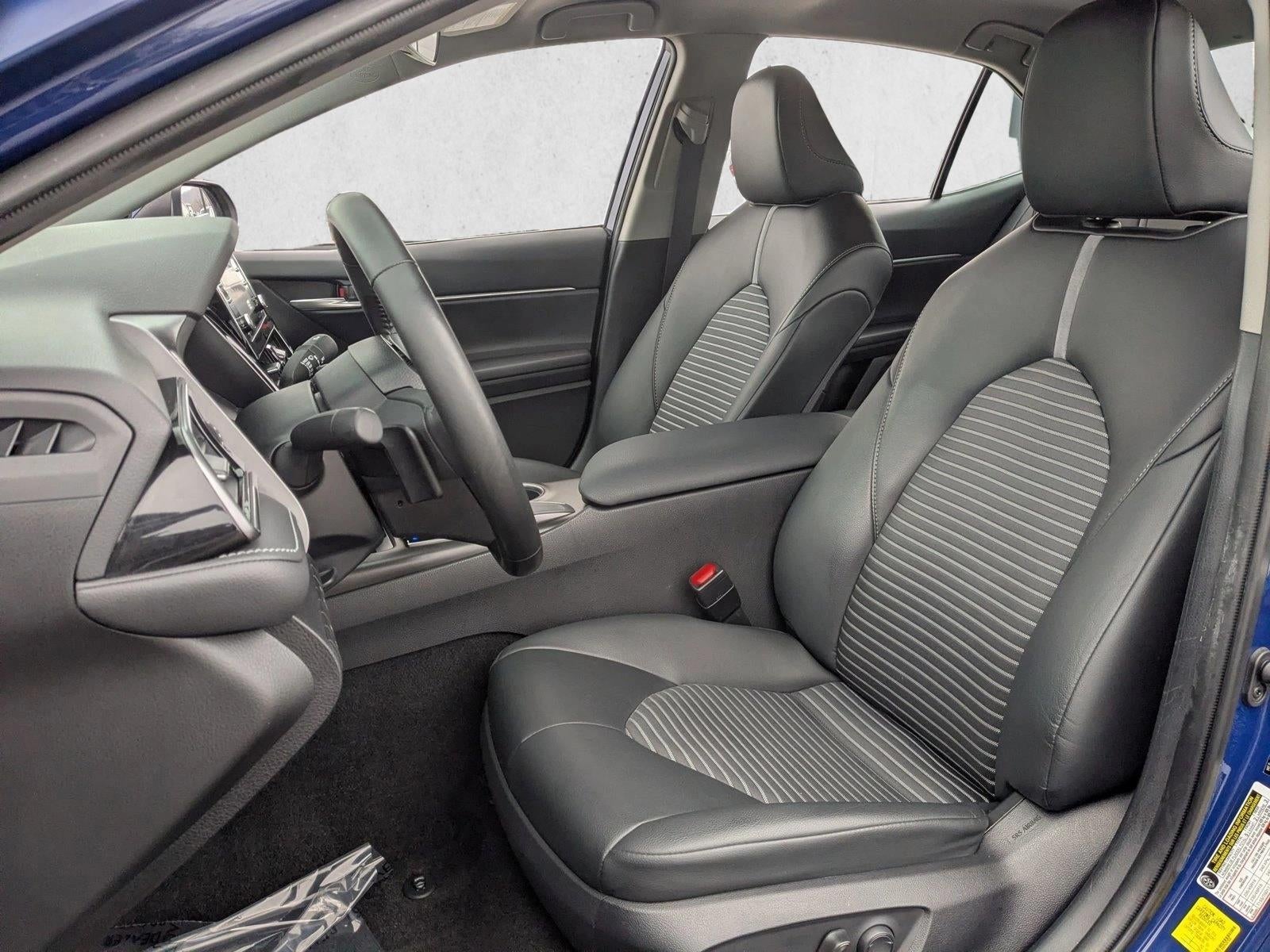 2024 Toyota Camry SE Auto (SE)