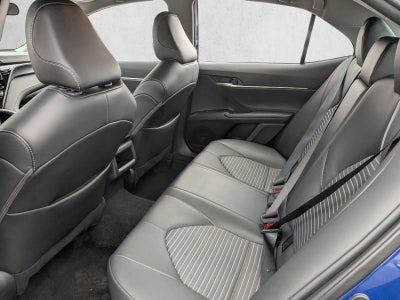 2024 Toyota Camry SE Auto (SE)