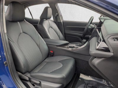 2024 Toyota Camry SE Auto (SE)