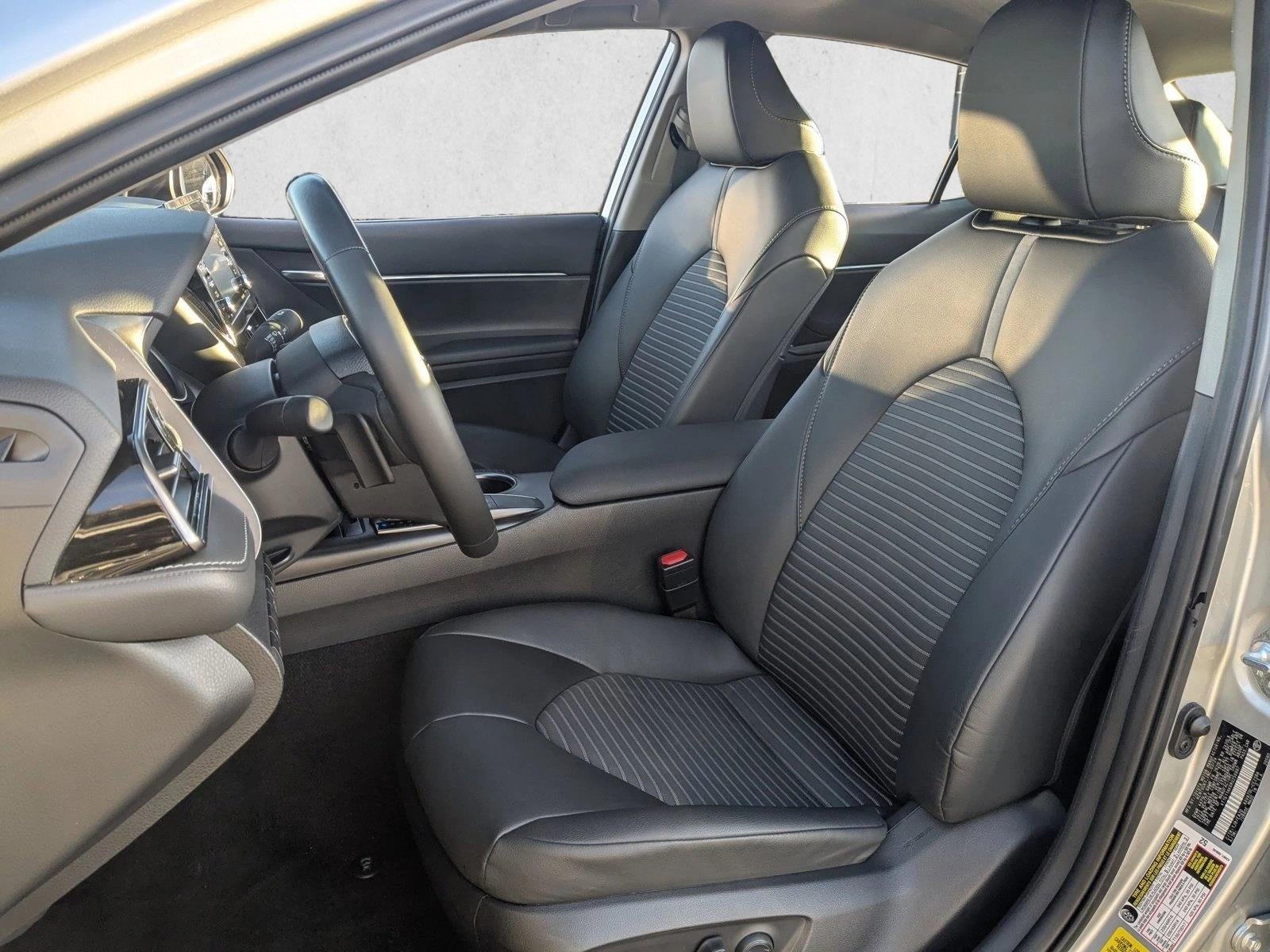 2024 Toyota Camry SE Auto (SE)