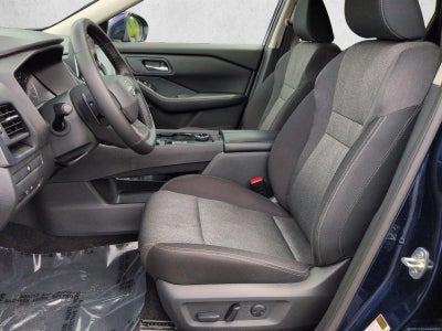 2025 Nissan Rogue AWD SV