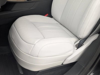 2026 Land Rover Range Rover Sport P360 SE