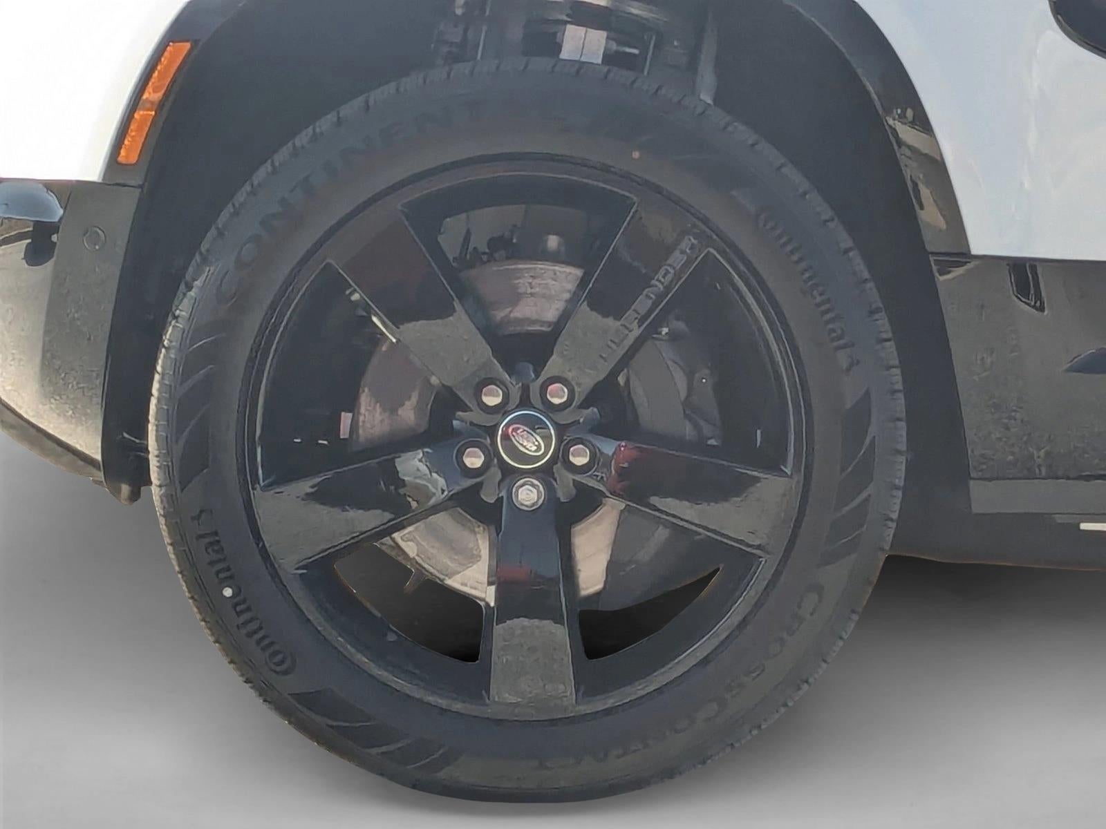 2025 Land Rover Defender 110 P400 X-Dynamic SE