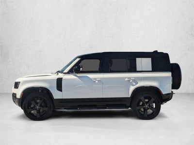 2025 Land Rover Defender 110 P400 X-Dynamic SE