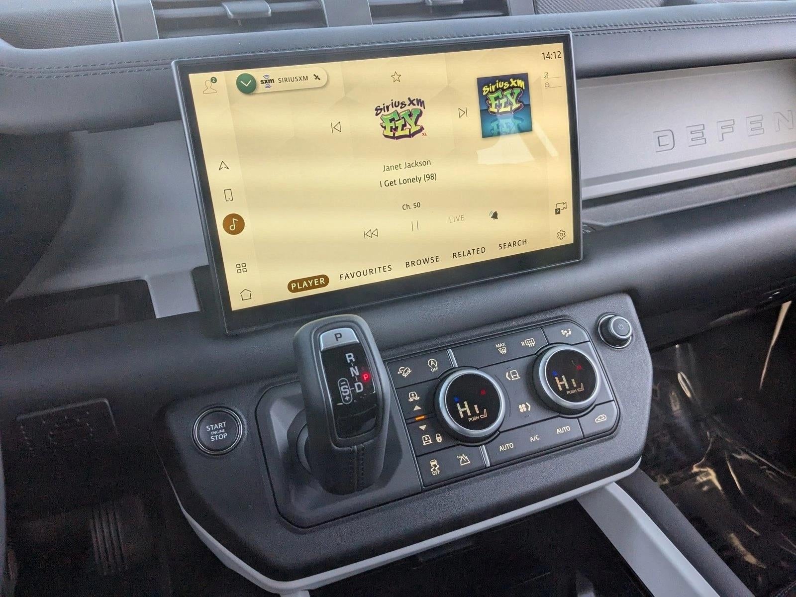 2025 Land Rover Defender 110 P400 X-Dynamic SE