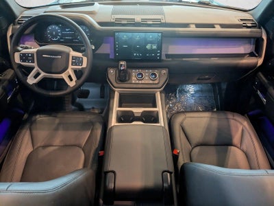 2025 Land Rover Defender 110 P400 X-Dynamic SE