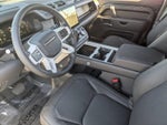 2025 Land Rover Defender 110 P400 X-Dynamic SE