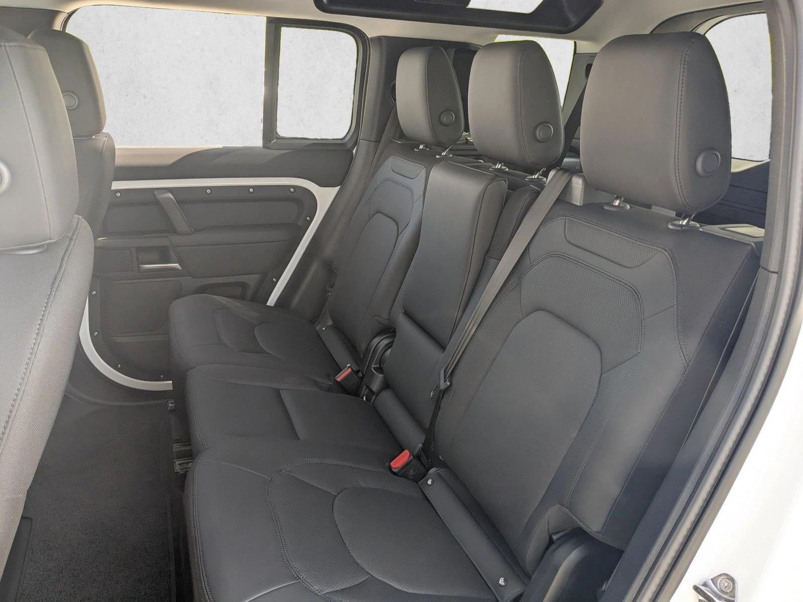 2025 Land Rover Defender 110 P300 S