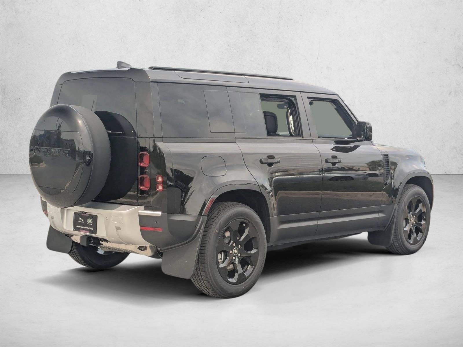 2025 Land Rover Defender 110 P300 S