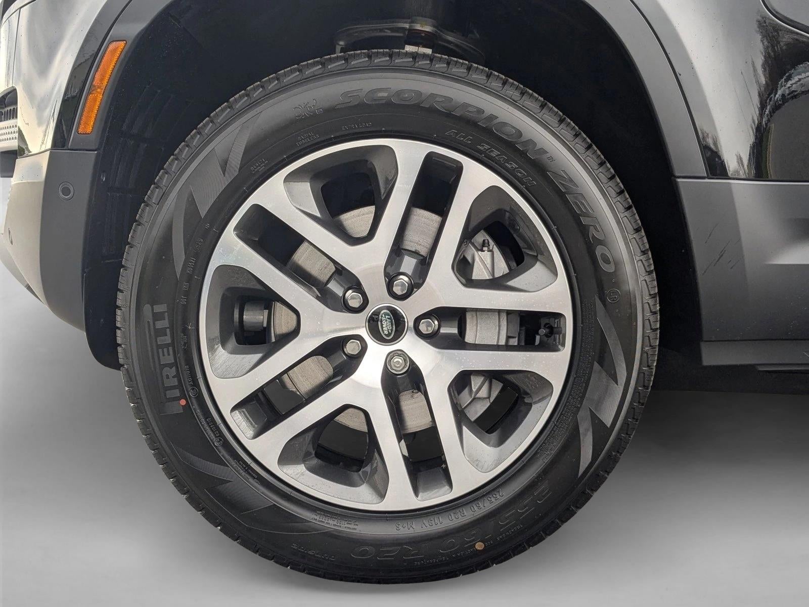 2025 Land Rover Defender 130 P400 S