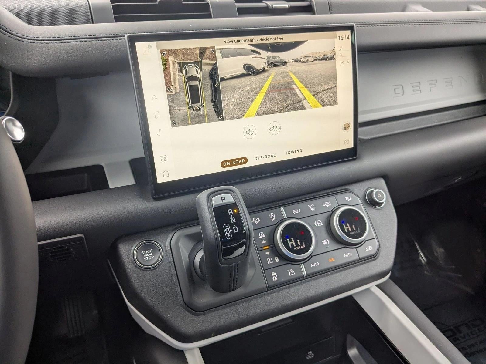 2025 Land Rover Defender 130 P400 S