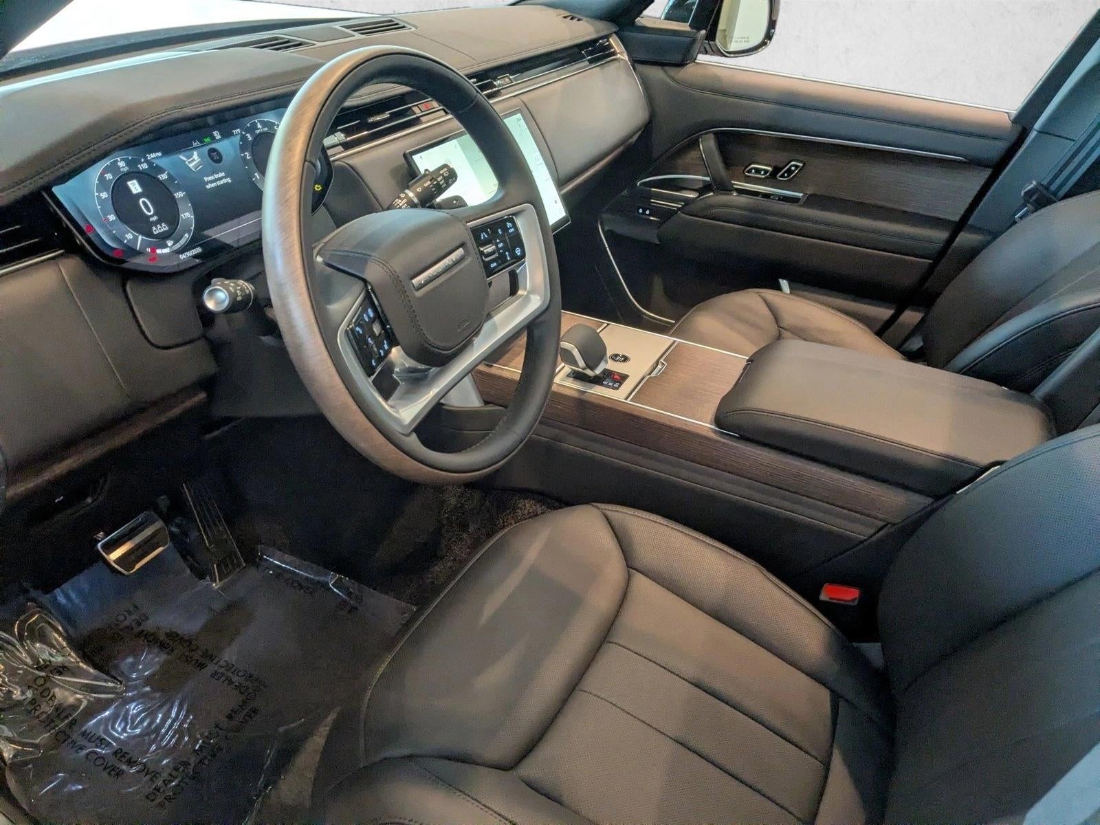 2026 Land Rover Range Rover P530 SE SWB