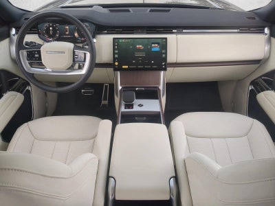 2026 Land Rover Range Rover P400 SE SWB