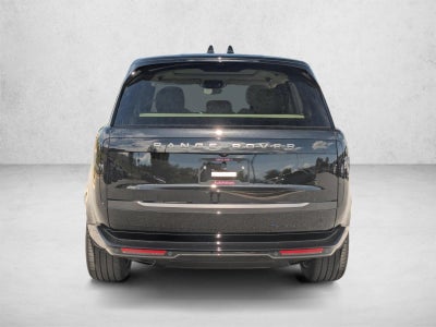 2026 Land Rover Range Rover P400 SE SWB