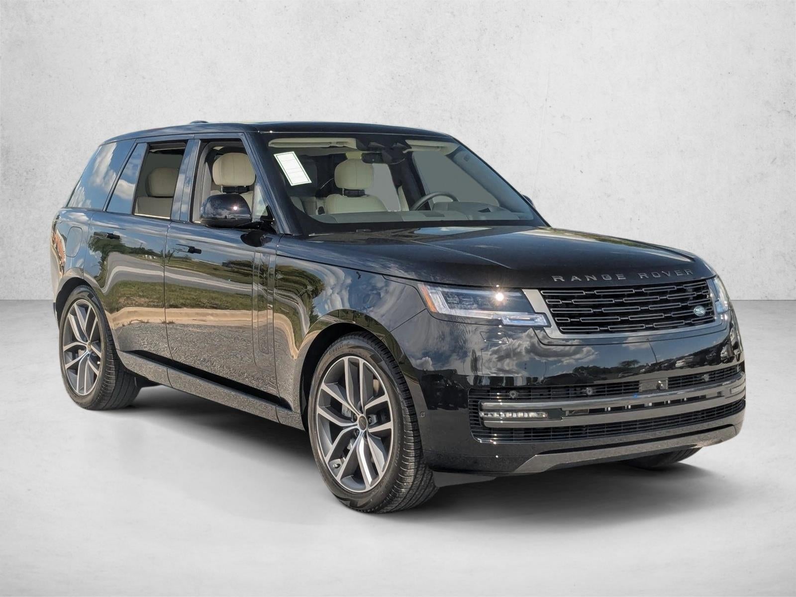 2026 Land Rover Range Rover P400 SE SWB