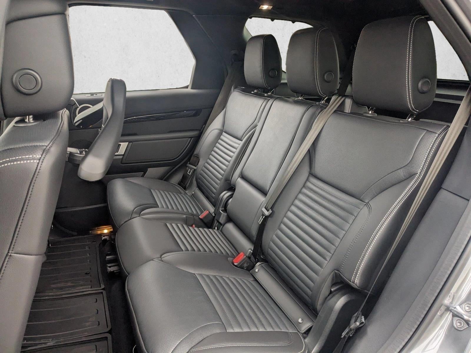 2025 Land Rover Discovery P300 S