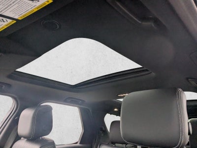 2025 Land Rover Discovery P300 S