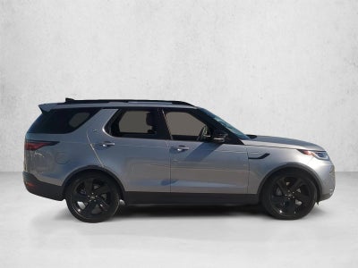 2025 Land Rover Discovery P300 S