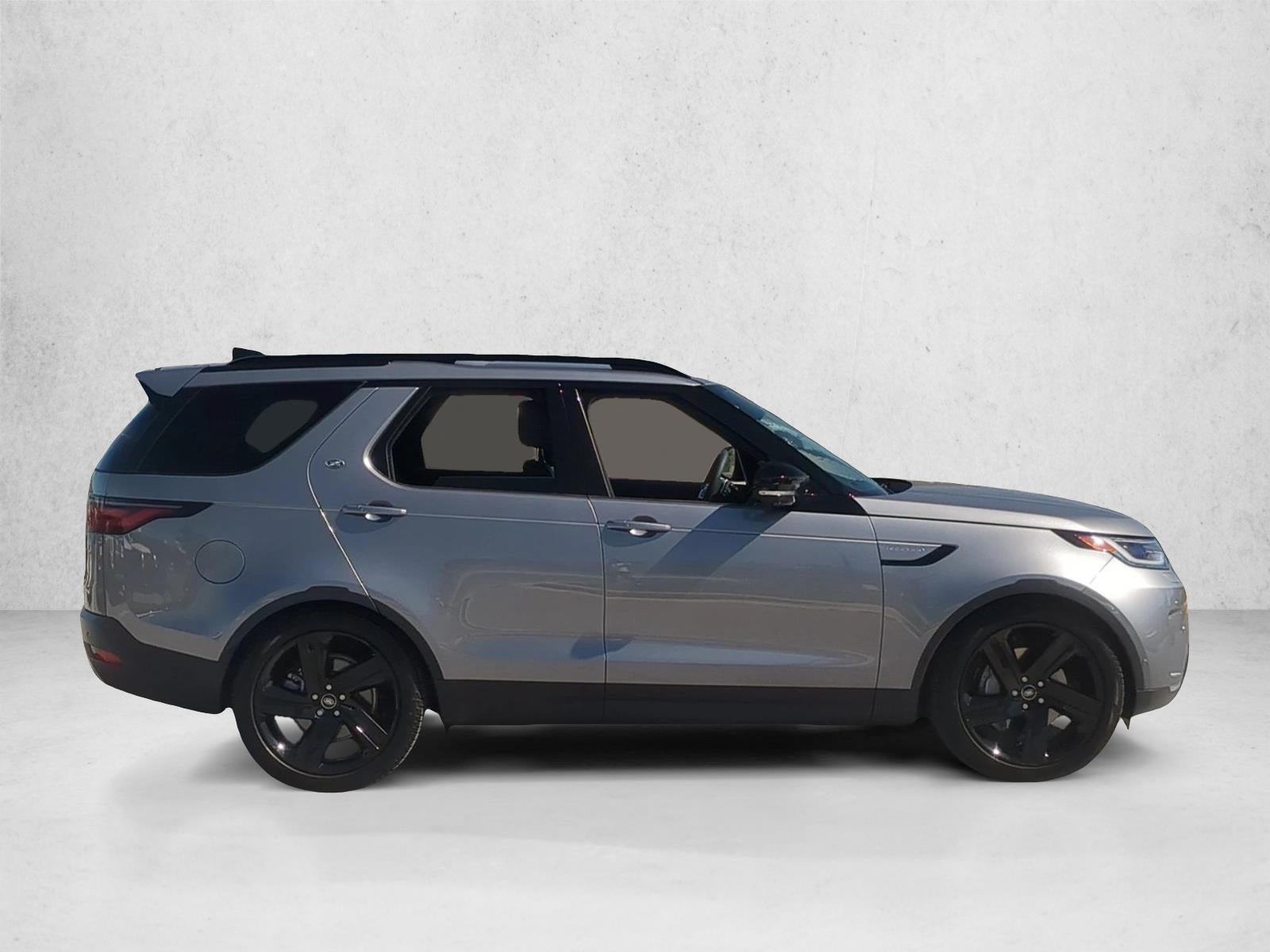 2025 Land Rover Discovery P300 S