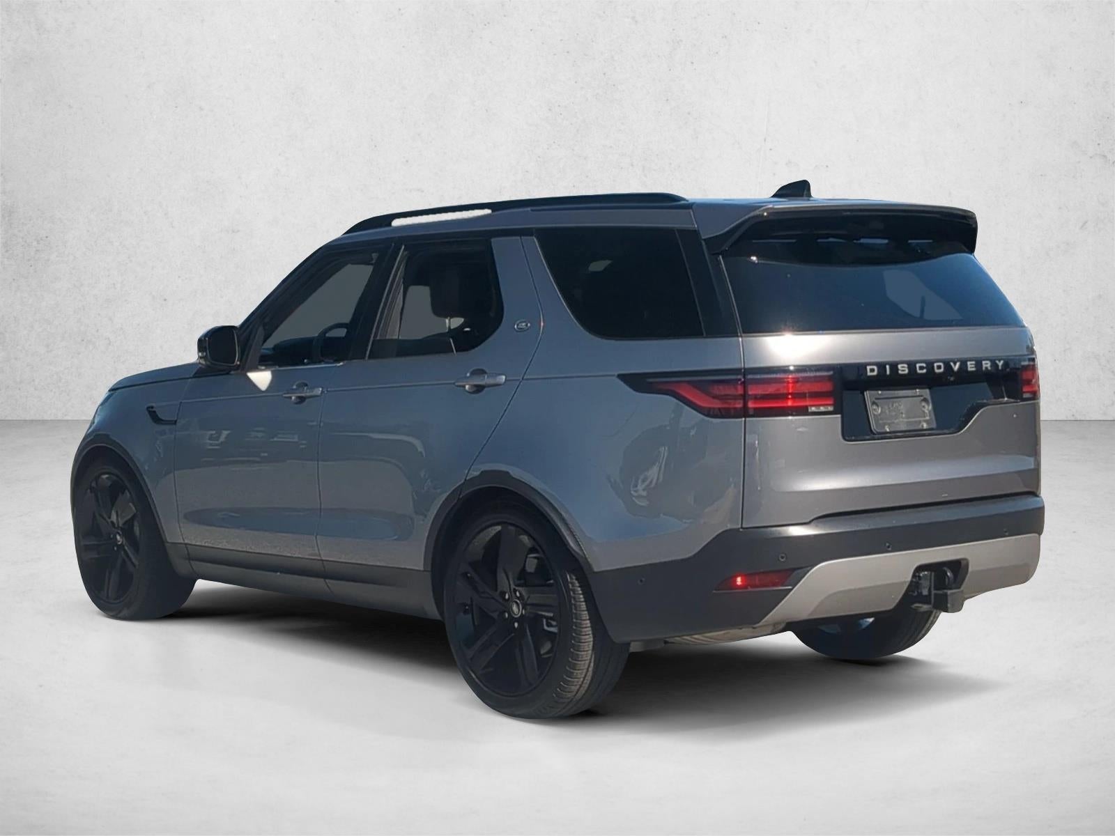 2025 Land Rover Discovery P300 S