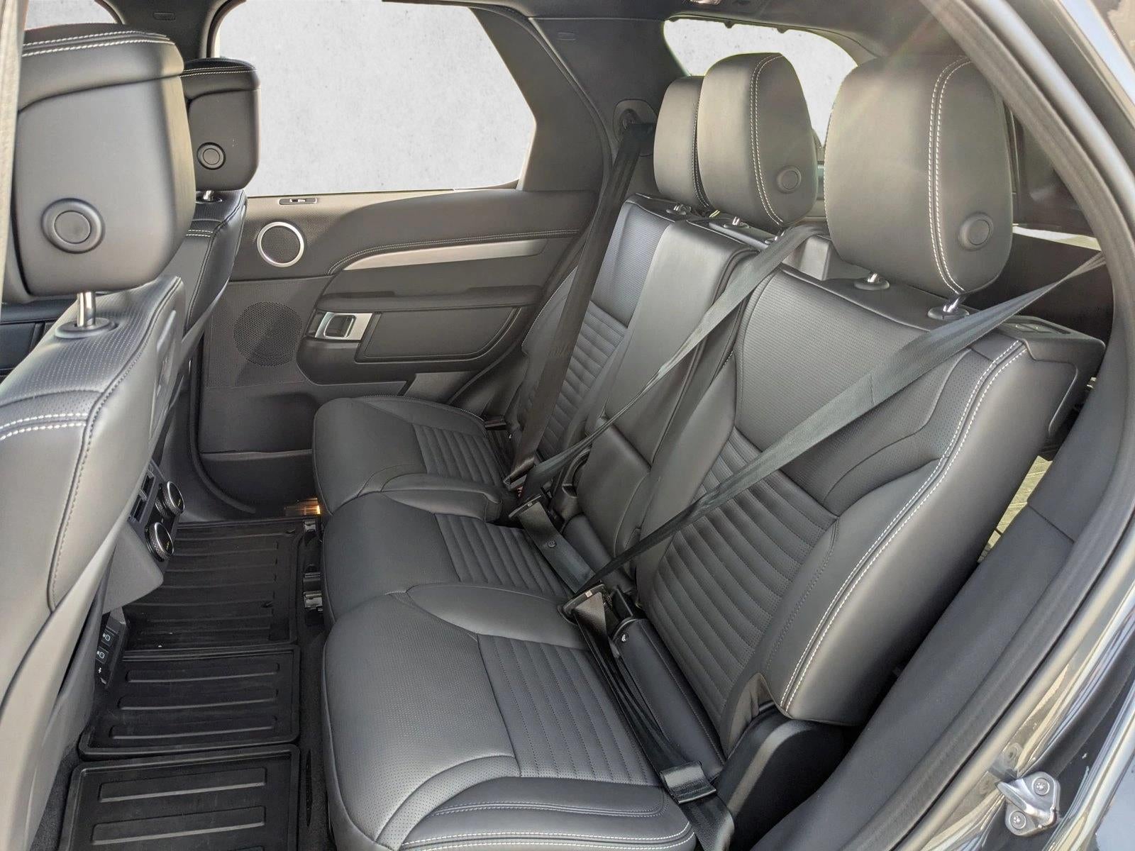 2025 Land Rover Discovery P360 Dynamic SE