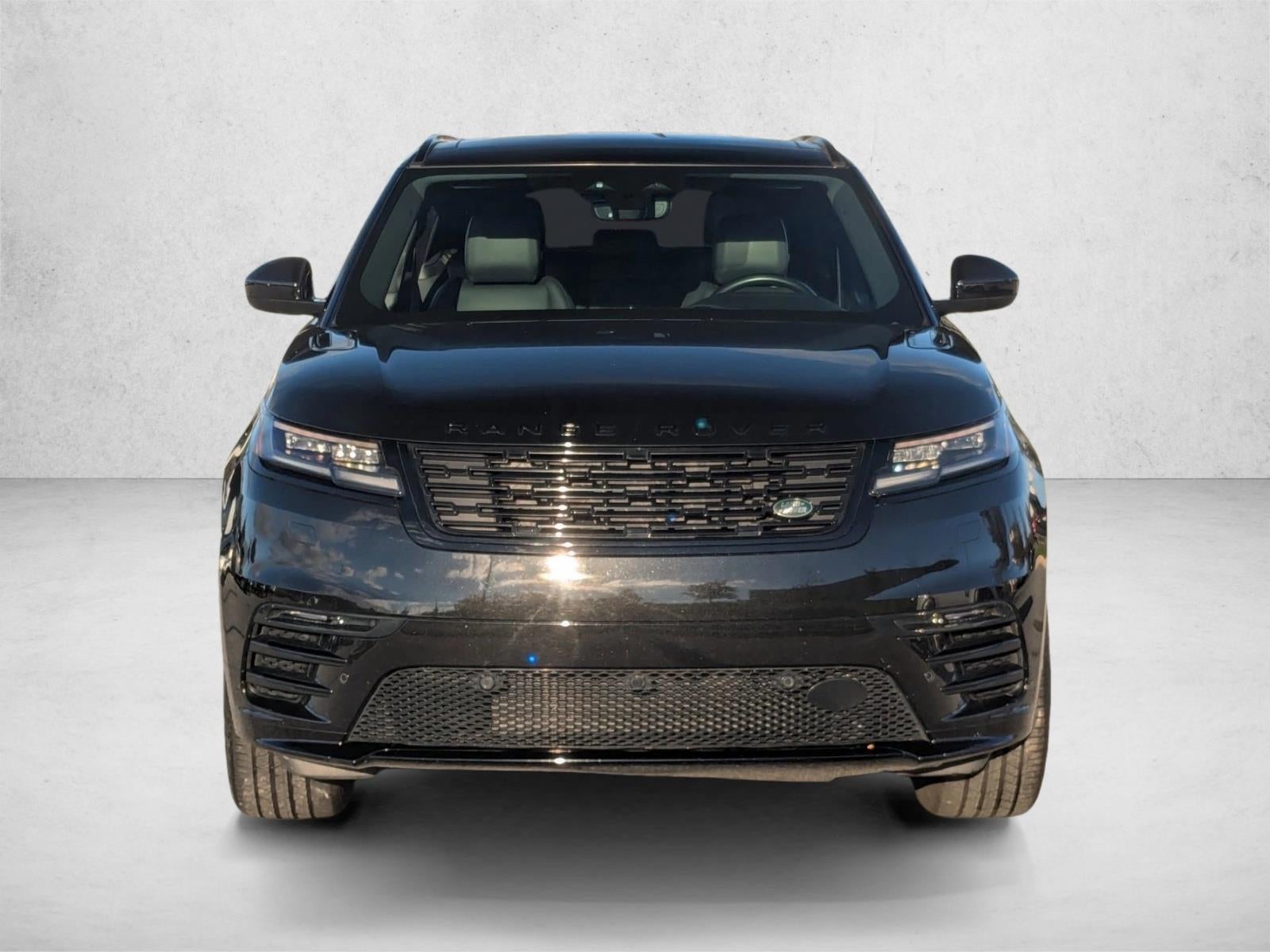 2025 Land Rover Range Rover Velar P250 Dynamic SE