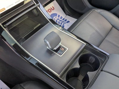 2026 Land Rover Range Rover Velar P250 Dynamic SE *Ltd Avail*