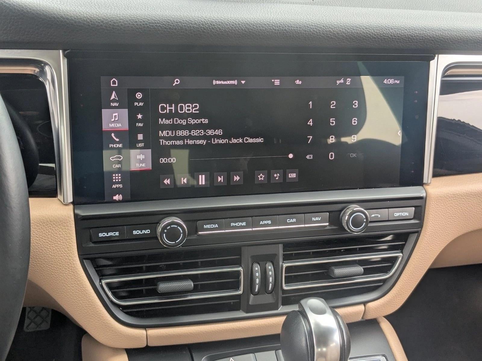 2021 Porsche Macan AWD