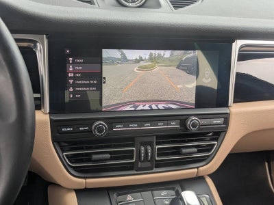 2021 Porsche Macan AWD