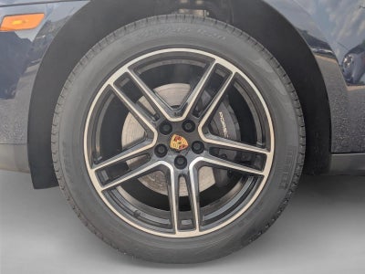2021 Porsche Macan AWD