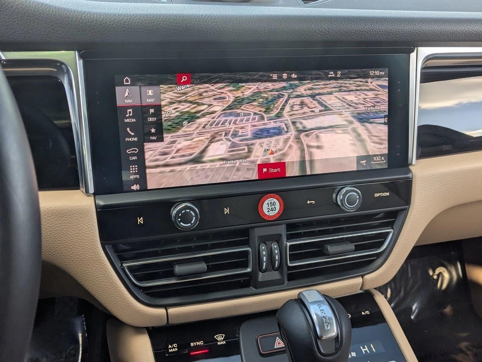 2024 Porsche Macan AWD