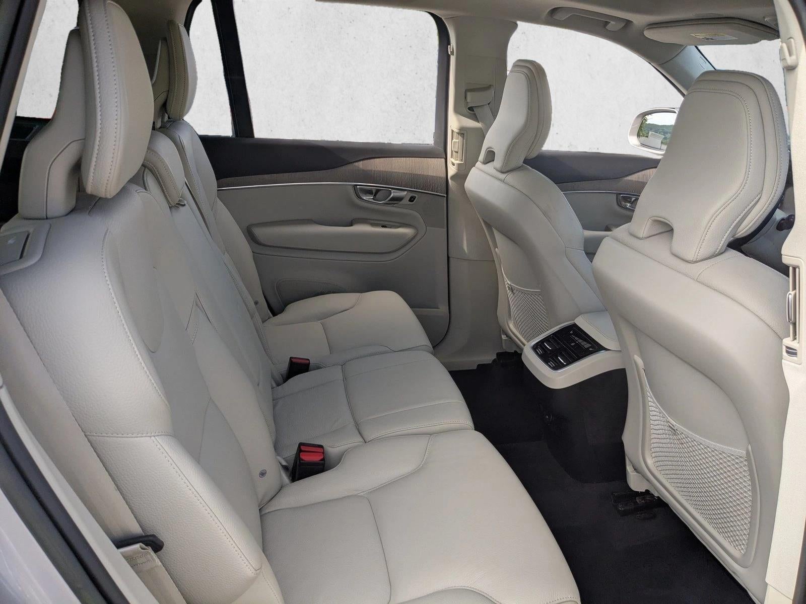 2023 Volvo XC90 B5 AWD Plus 7P