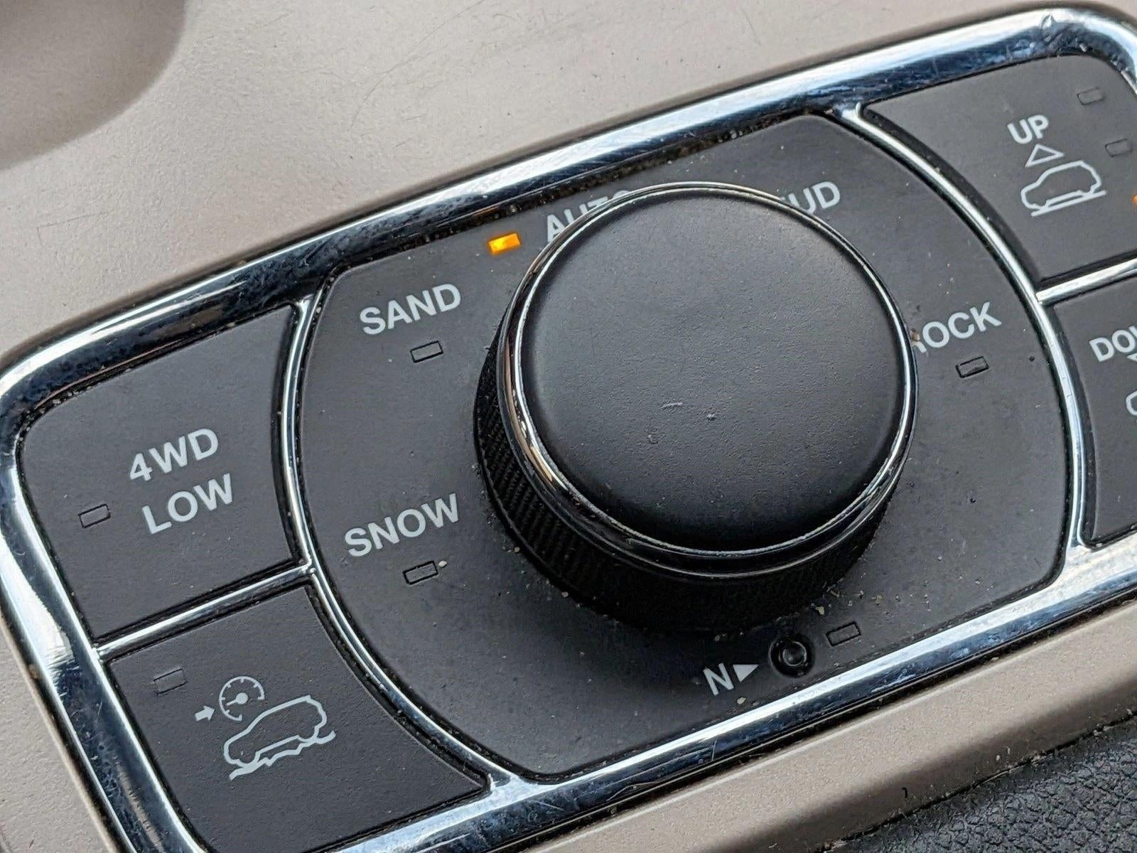 2014 Jeep Grand Cherokee 4WD 4dr Limited